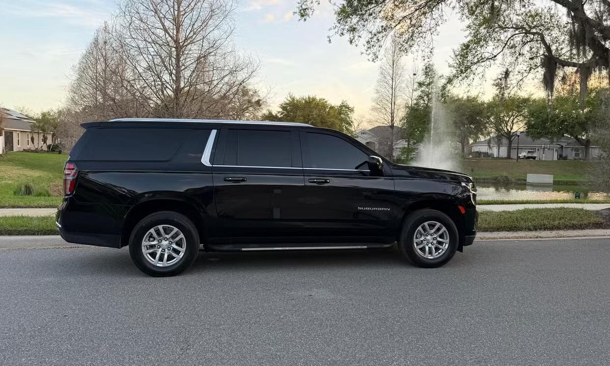 2023 Chevrolet Suburban