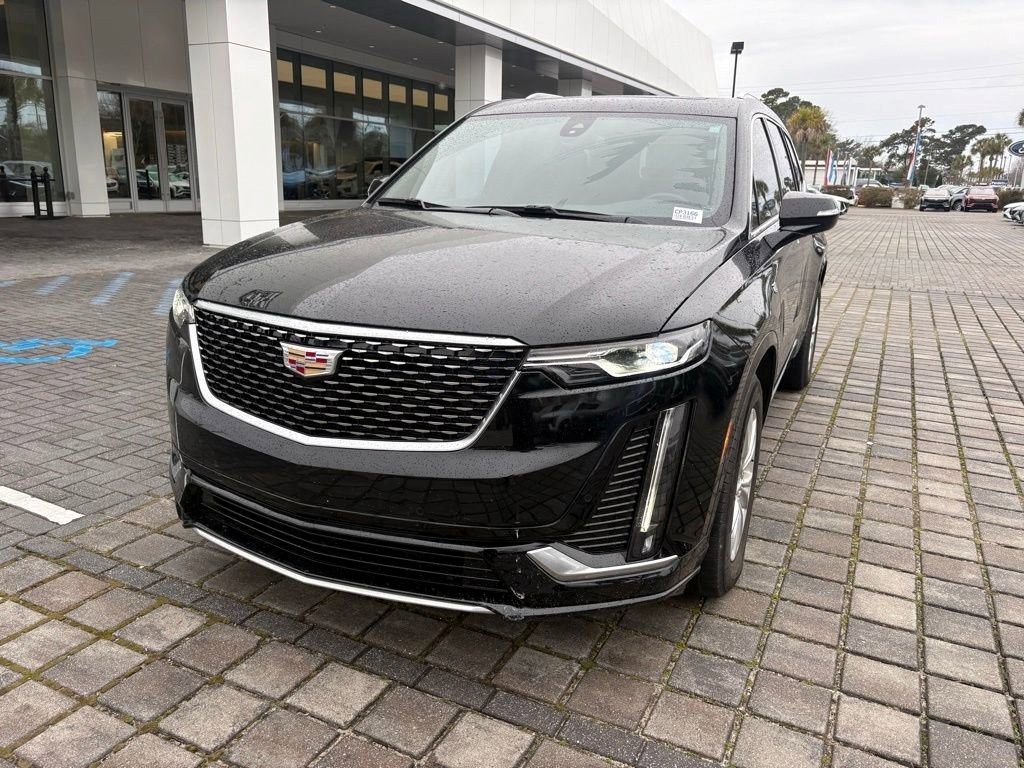 2024 Cadillac XT6 Luxury