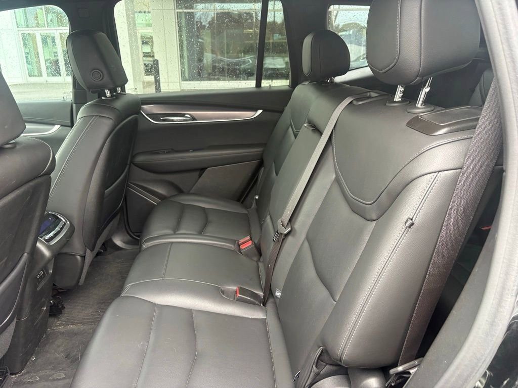 2024 Cadillac XT6 Luxury