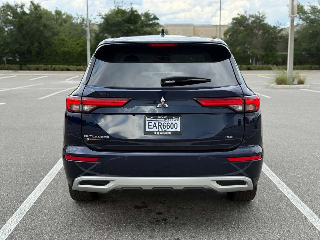 2024 Mitsubishi Outlander