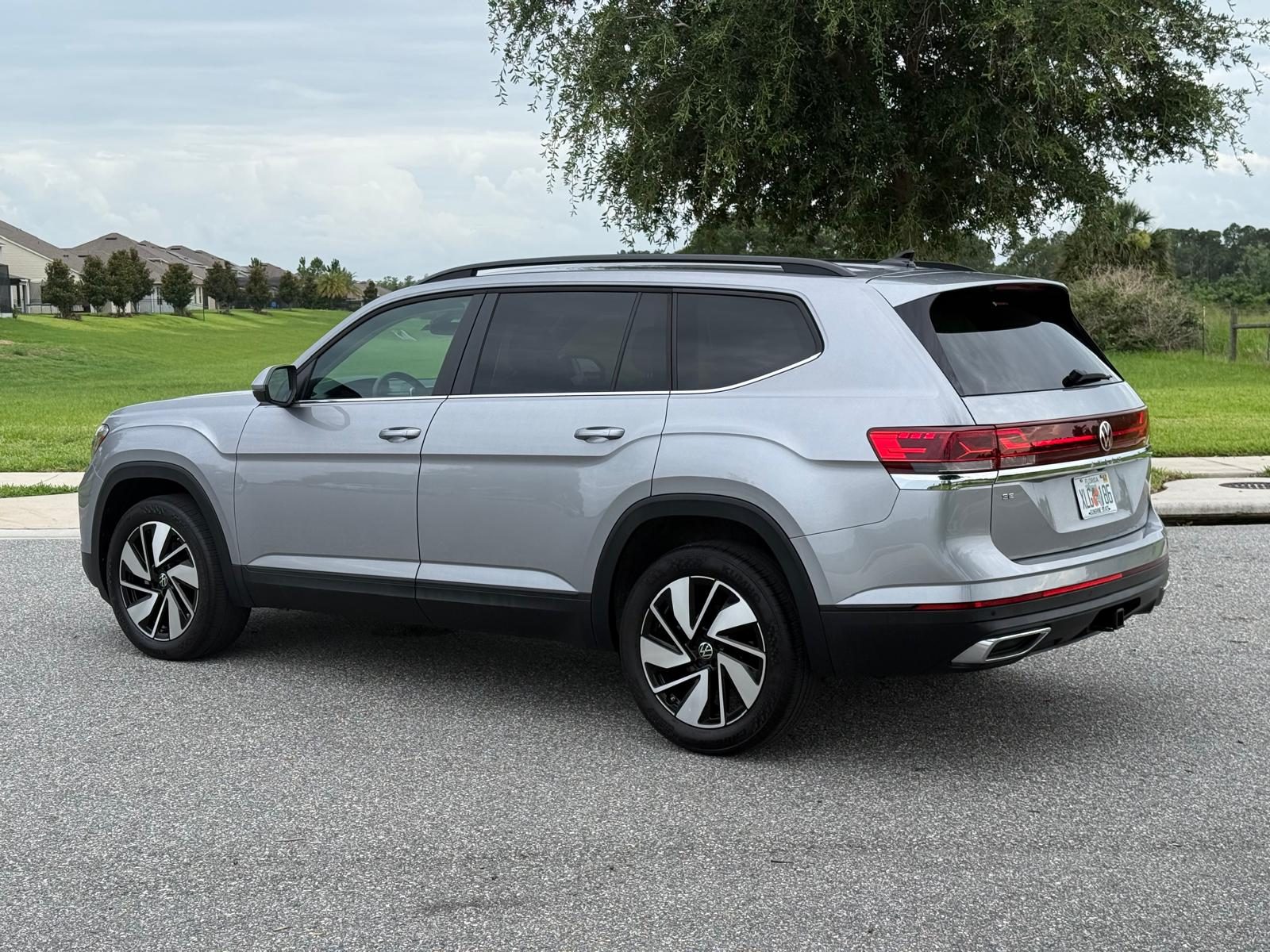 2025 Volkswagen Atlas SE